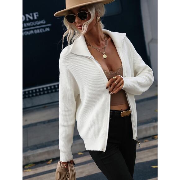 Graceful Rib-Knit Zip Up Collared Cardigan - Picture 2 of 5